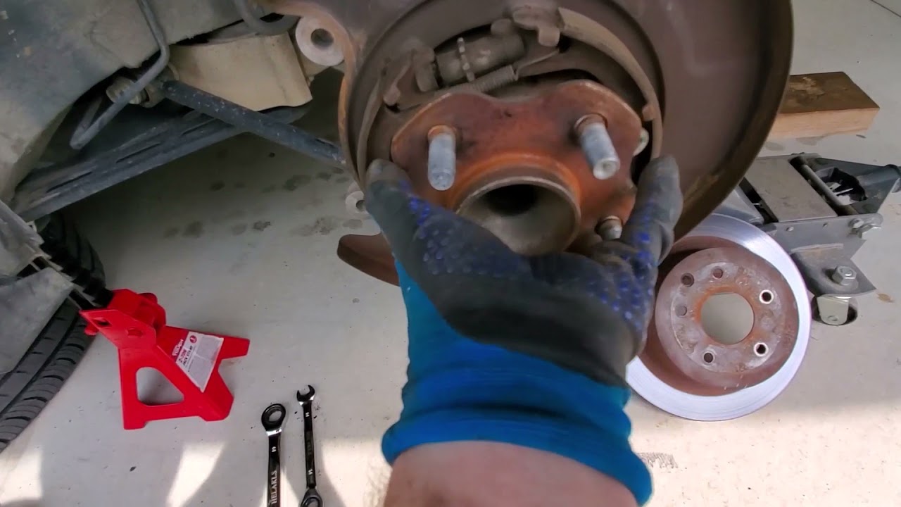 Замена ЗАДНЕГО ступичного подшипника и ступицы *02-06 Nissan ALTIMA*