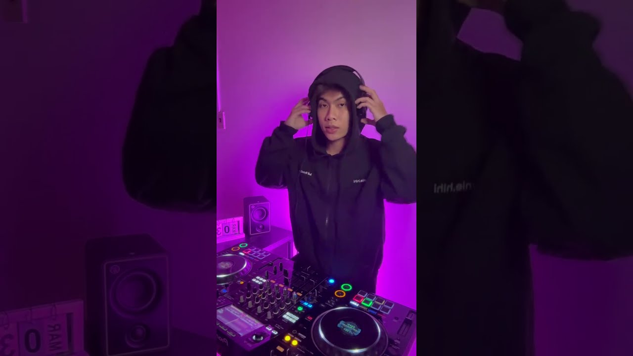 ANH CÓ THỂ ĐỪNG RỜI XA EM ĐƯỢC KHÔNG, KHÔNG SAO ANH À, MỘT BƯỚC YÊU VẠN DẶM ĐAU...HOUSLAK SET LIVE