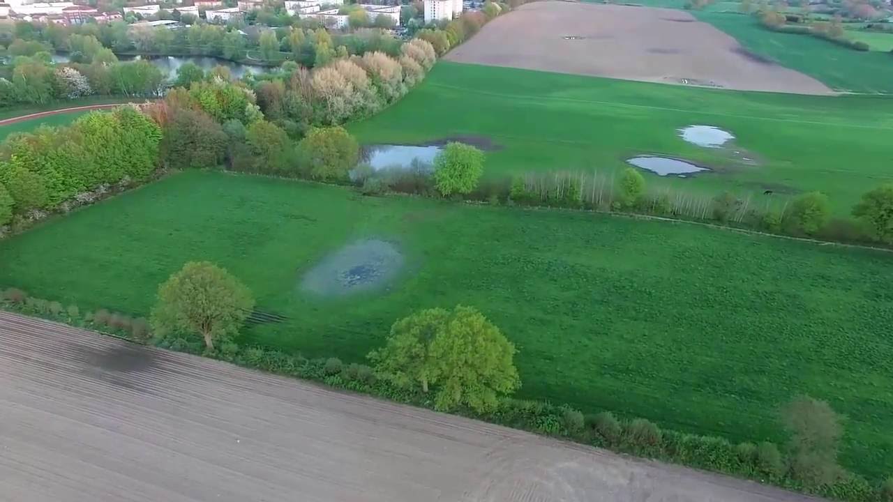 Mein erster Flug mit der Drohne über Kiel - Mettenhof