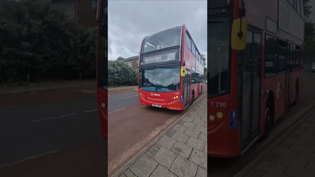 GN61JRV T290 Enviro 400 on route 229 at Thamesmead Town Centre
