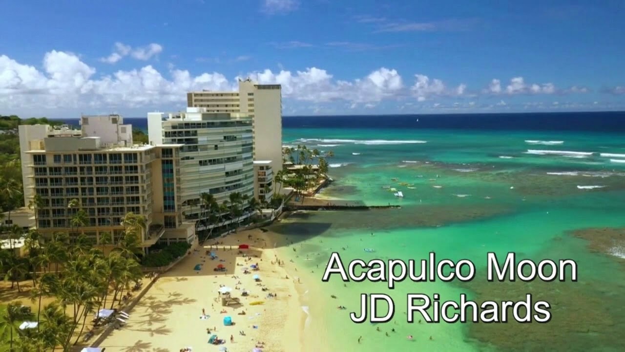 Acapulco Moon