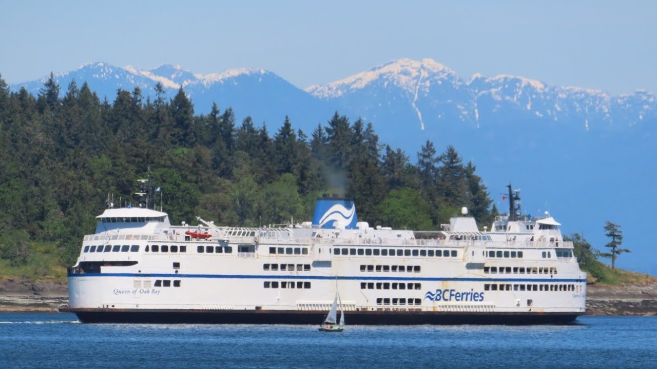 BC Ferries - Departure Bay to Horseshoe Bay (Queen of Oak Bay)