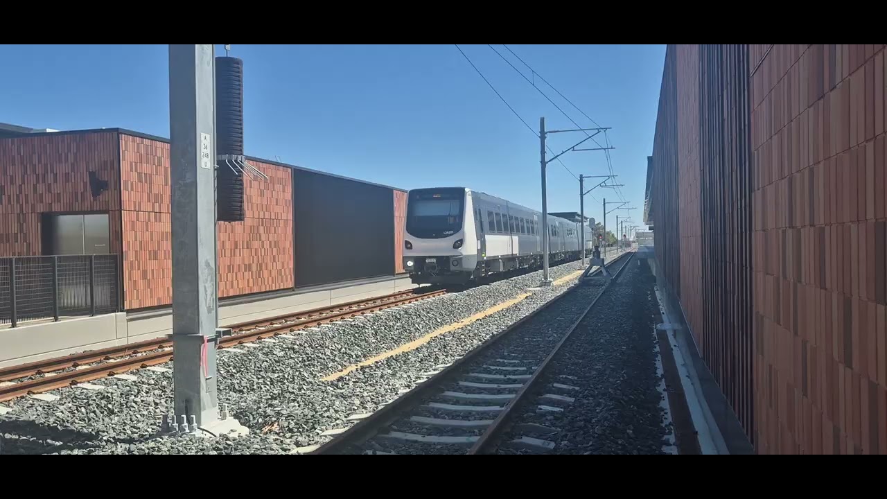 Australind railcar set, #1. Finally gets the clearance to head south  from.BYFORD station.