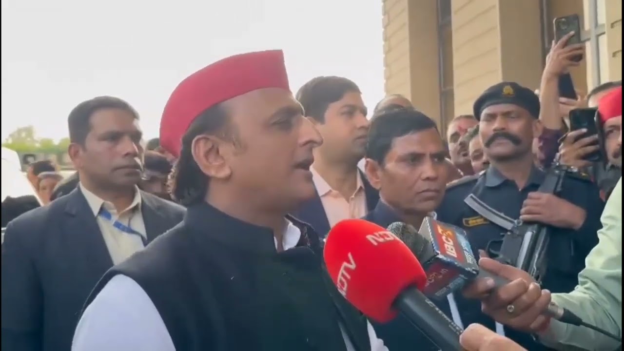 akhilesh yadav ne PDA yatra shuru ki