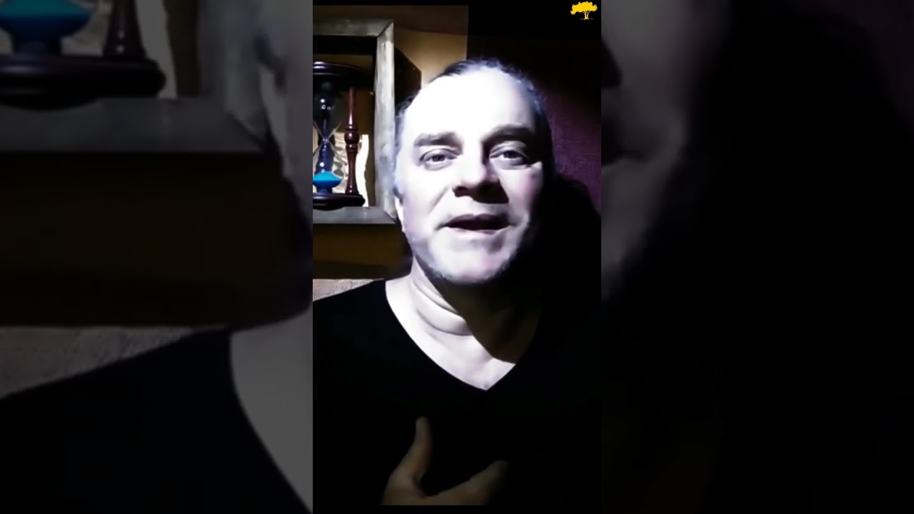 ABRA&Ccedil;O com CARINHO nos ELEVA, e um ABRA&Ccedil;O FALSO?