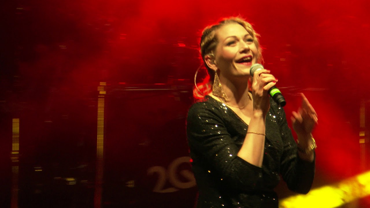 Rita Liiver - Bailando (Live @ Suvealguspidu 2019)