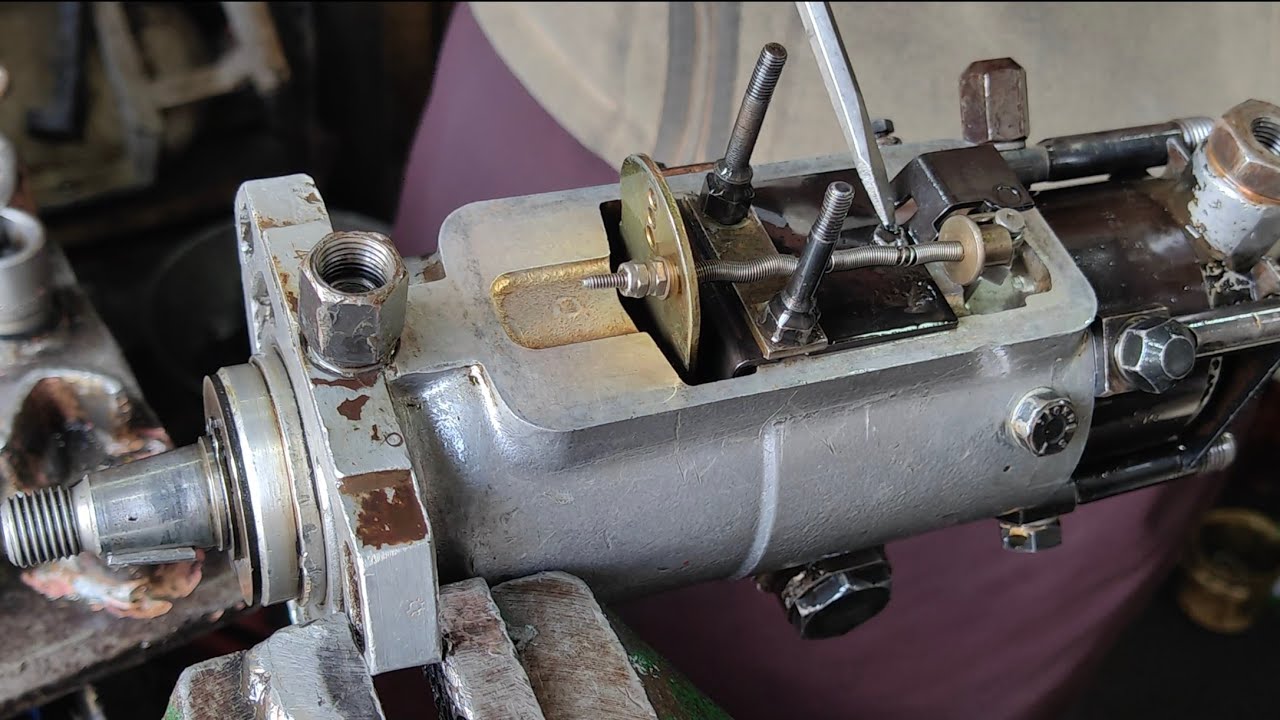 how to fiat 640 tractor diesel pump work