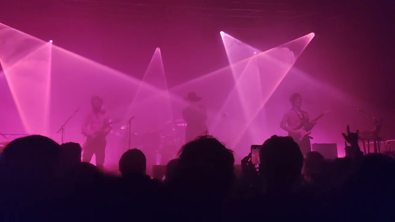 The Voidz - 7 Horses [live in Paris 05/03/2025]