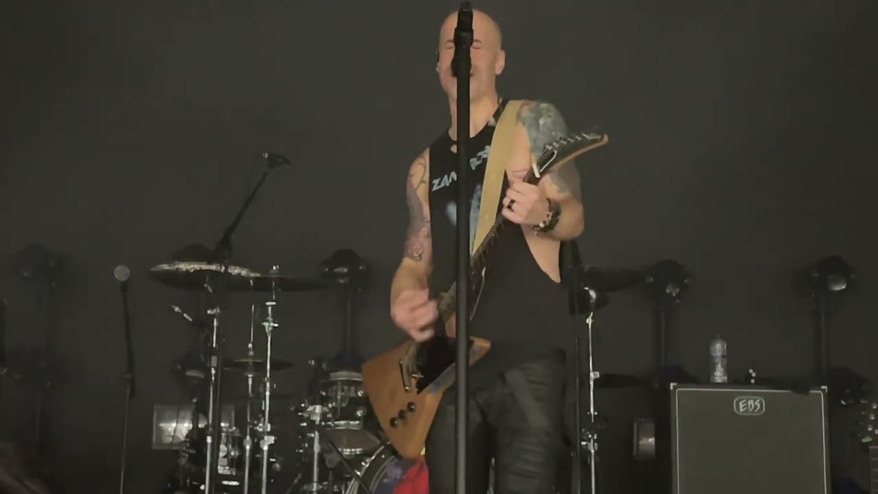Daughtry - Home (London 2022)