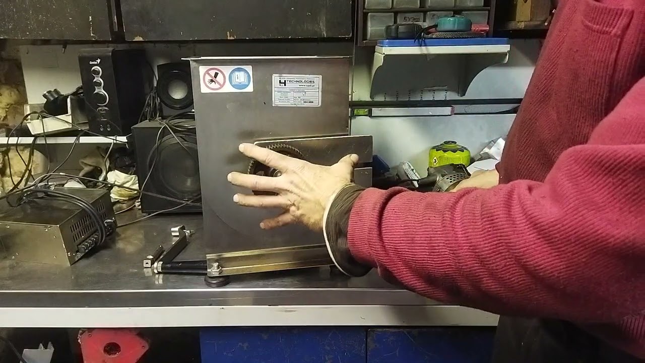 m&iacute;chačka na maso, uk&aacute;zka homemade pohonu.