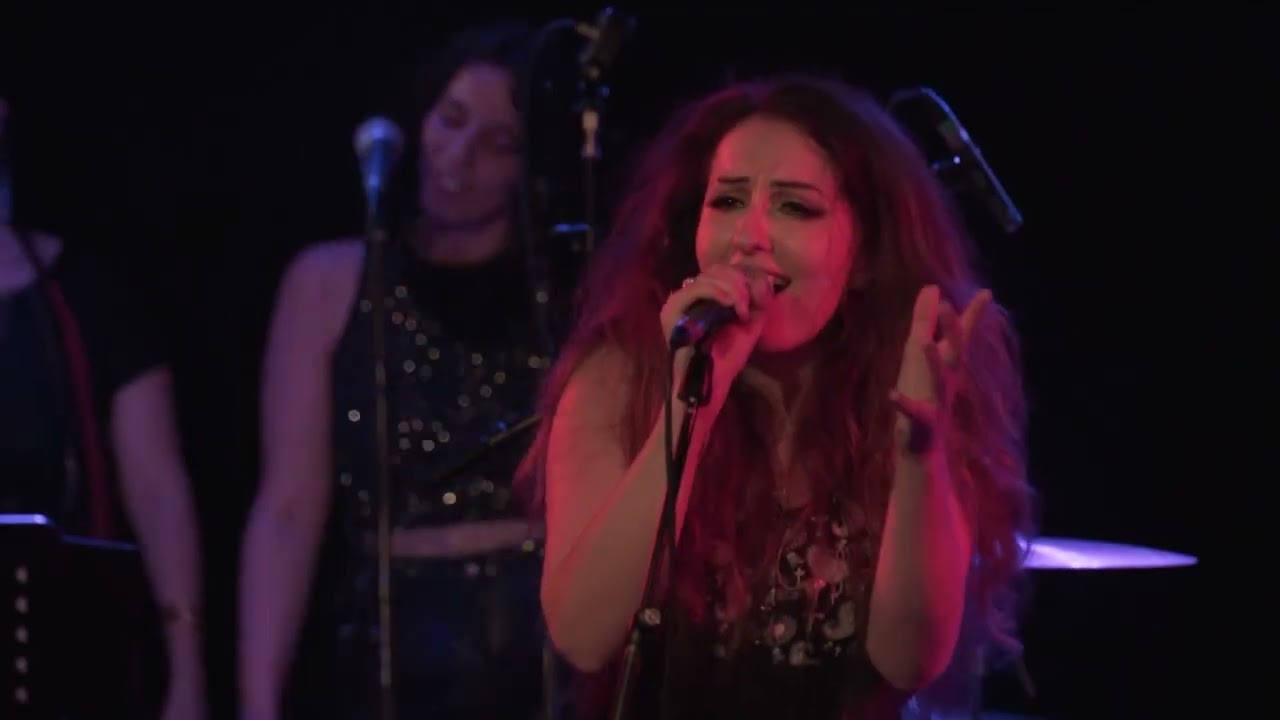 Whatever you want ( Cover Status Quo)   Midlife Crisis  au New Morning le 01 06 2023