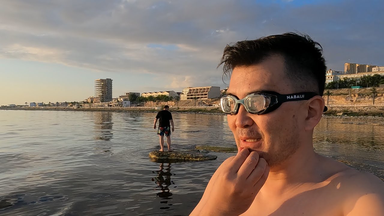 008. ЧТО НЕ ТАК С АКТАУ? Трэвел влог из внезапно лучшего города в Казахстане (renewed cut)