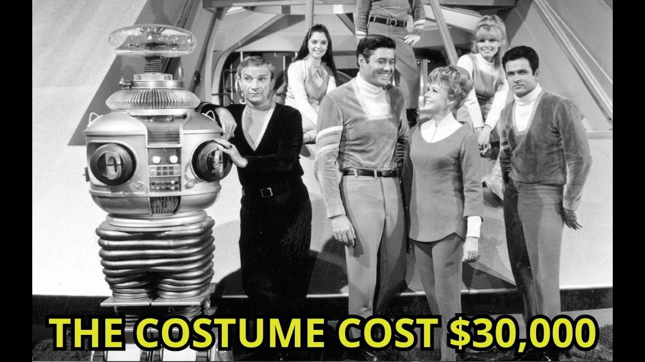 Lost in Space (1965) 20 Weird Facts About The Robot & Dr. Smith