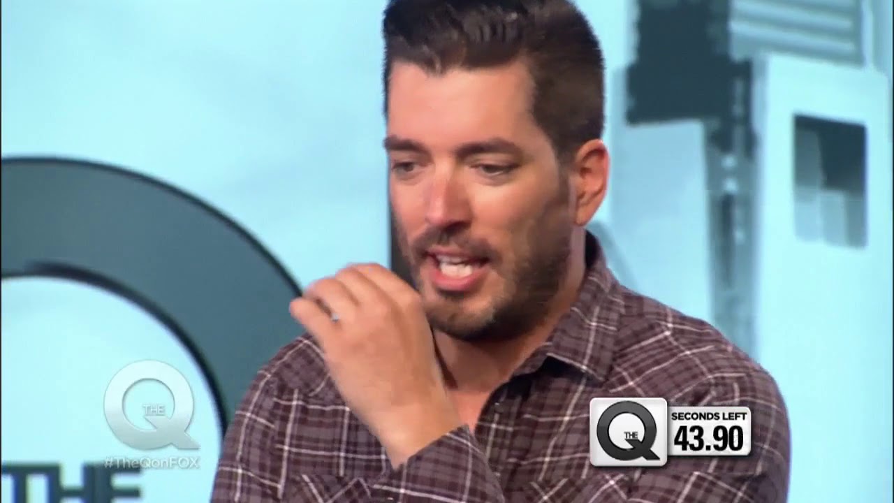 Jonathan Scott from Property Brothers plays QFire