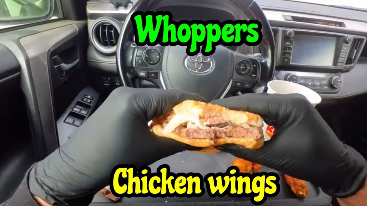 ASMR MUKBANG BURGER KING POV COMIENDO EN COCHE WHOPPERS ALITAS DE POLLO  EATING CAR CHICKENS WINGS 