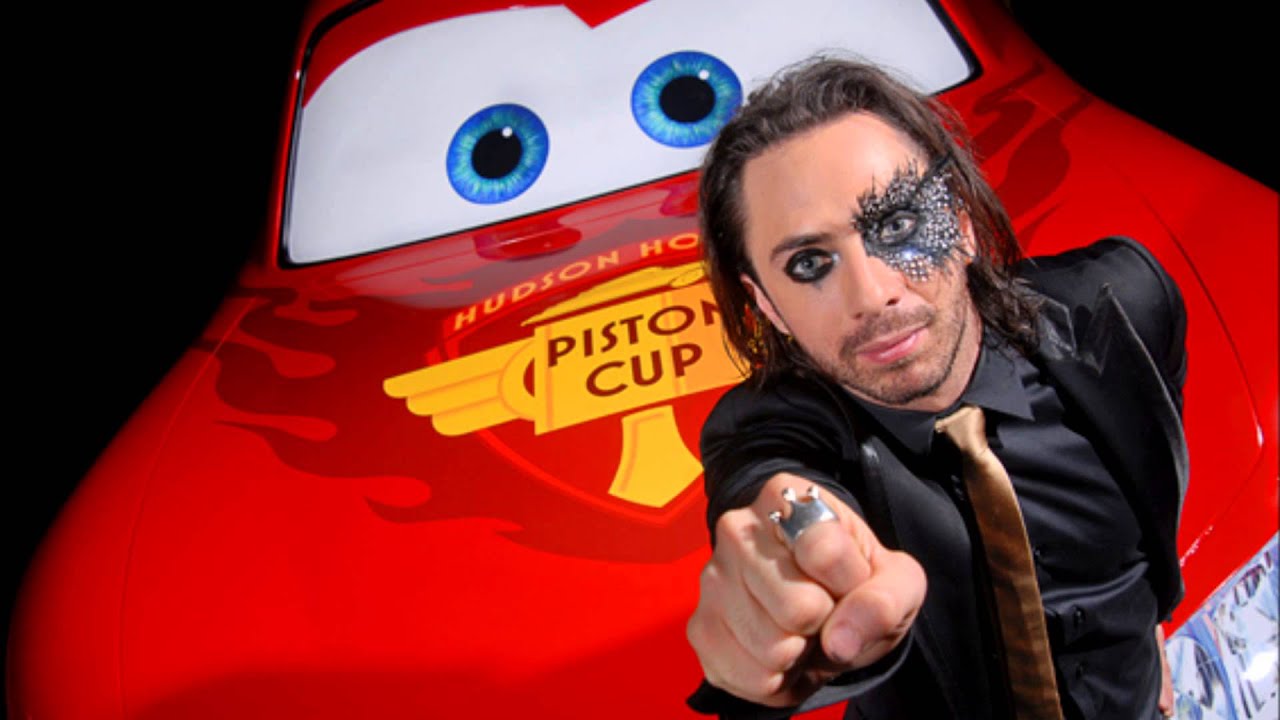 =Moderatto= - Autos moda y rock and roll