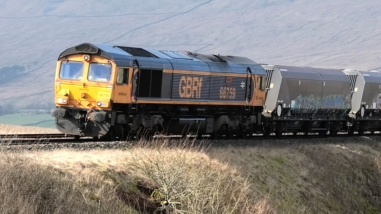 Heavy Aggregate Trains at Ribblehead: Beautiful Settle & Carlisle Line 04 March 2026