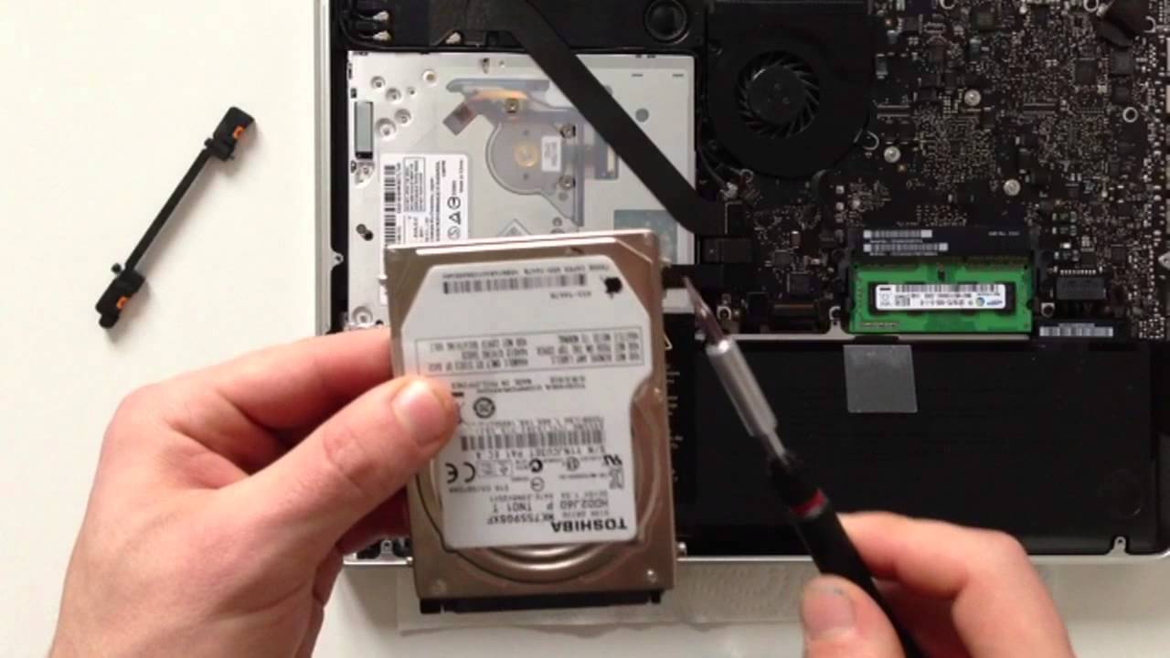 Changer le disque dur de son MacBook - Conseils matériel Apple