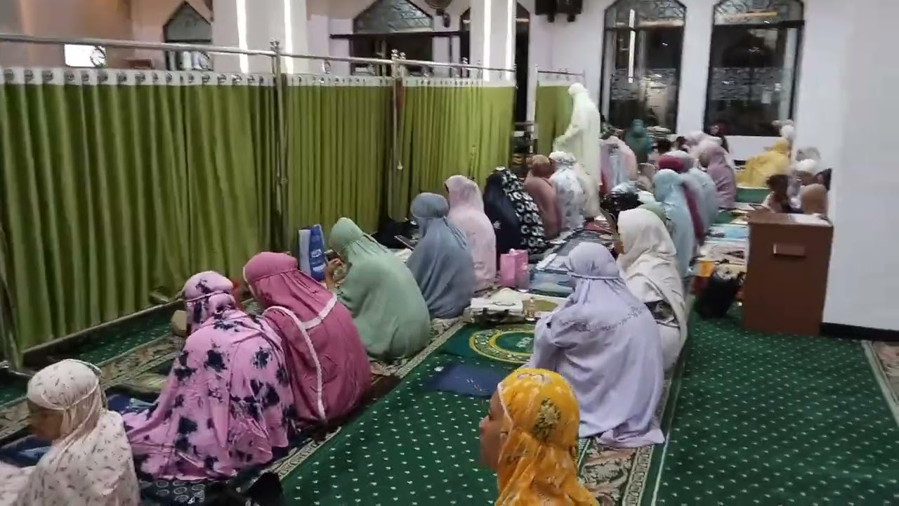 H.Ade Sofyan MM Taraweh malem pertama BaiturrahmanKRW18/2/2026 Marhaban Ya Ramadhan 1447 H
