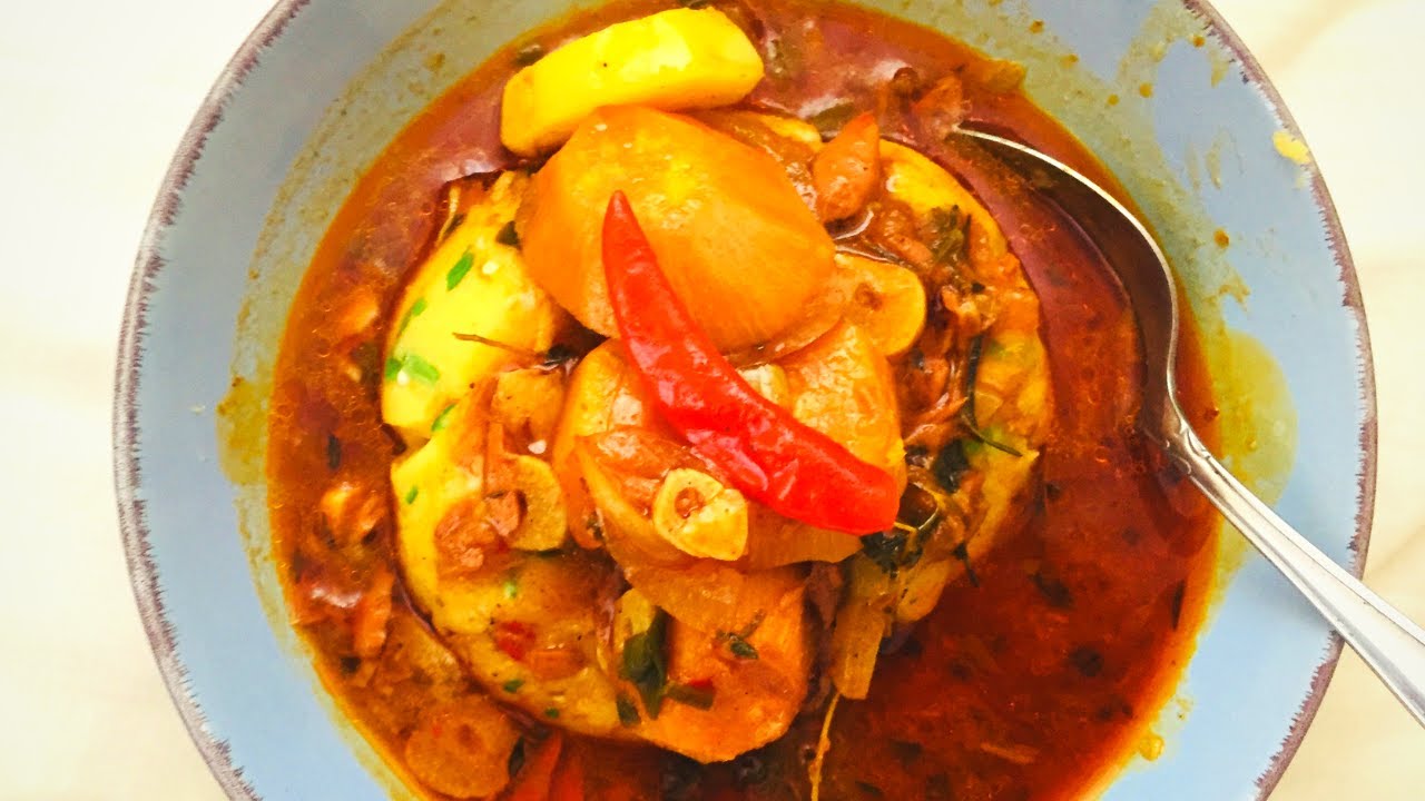 HOW TO MAKE AUTHENTIC BAJAN CORNMEAL COU-COU | RECIPE | TASTE OF BARBADOS | @THEFOODMASHUP