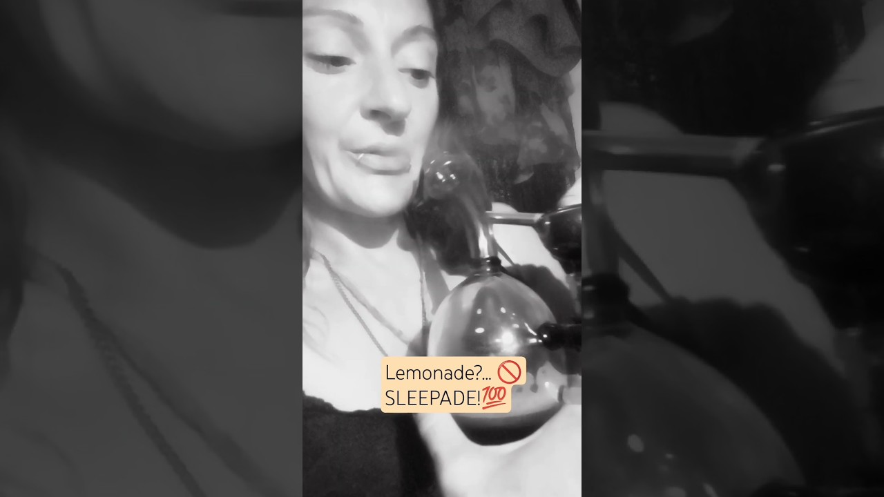 CANNABIS QUICKIE: "Sleepade"!! 