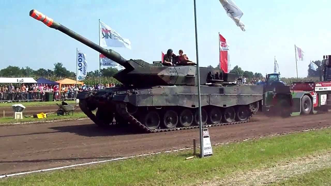 Millitary VS Sled!!