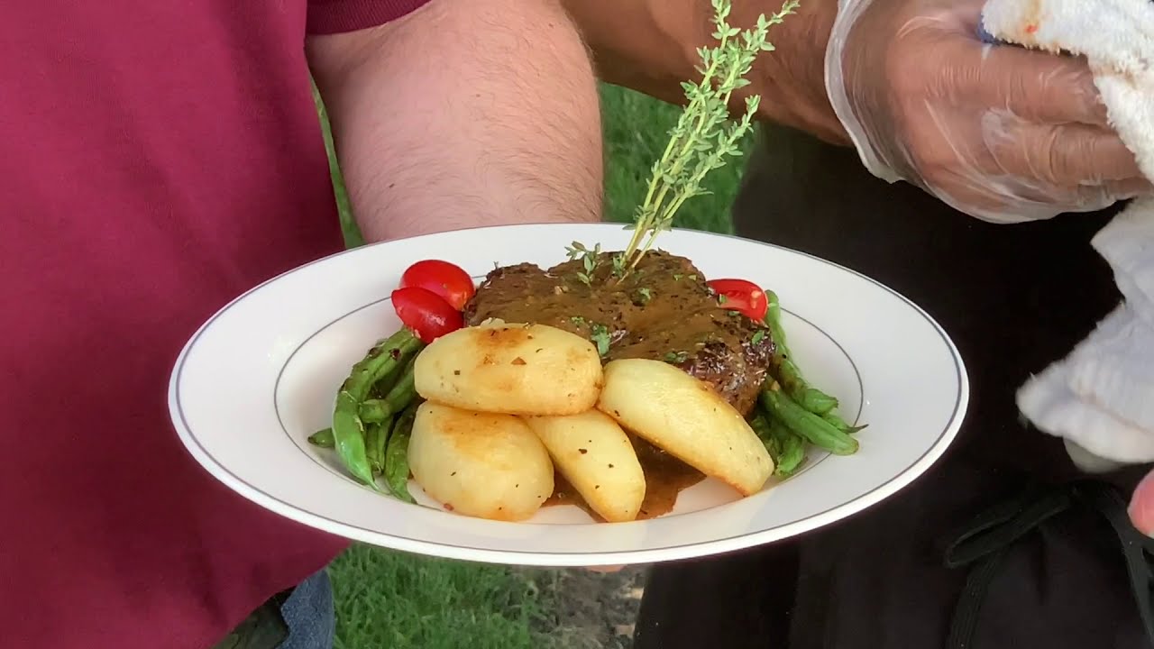 Cuisine on the Quad Cooking with Chef Pete Lazo