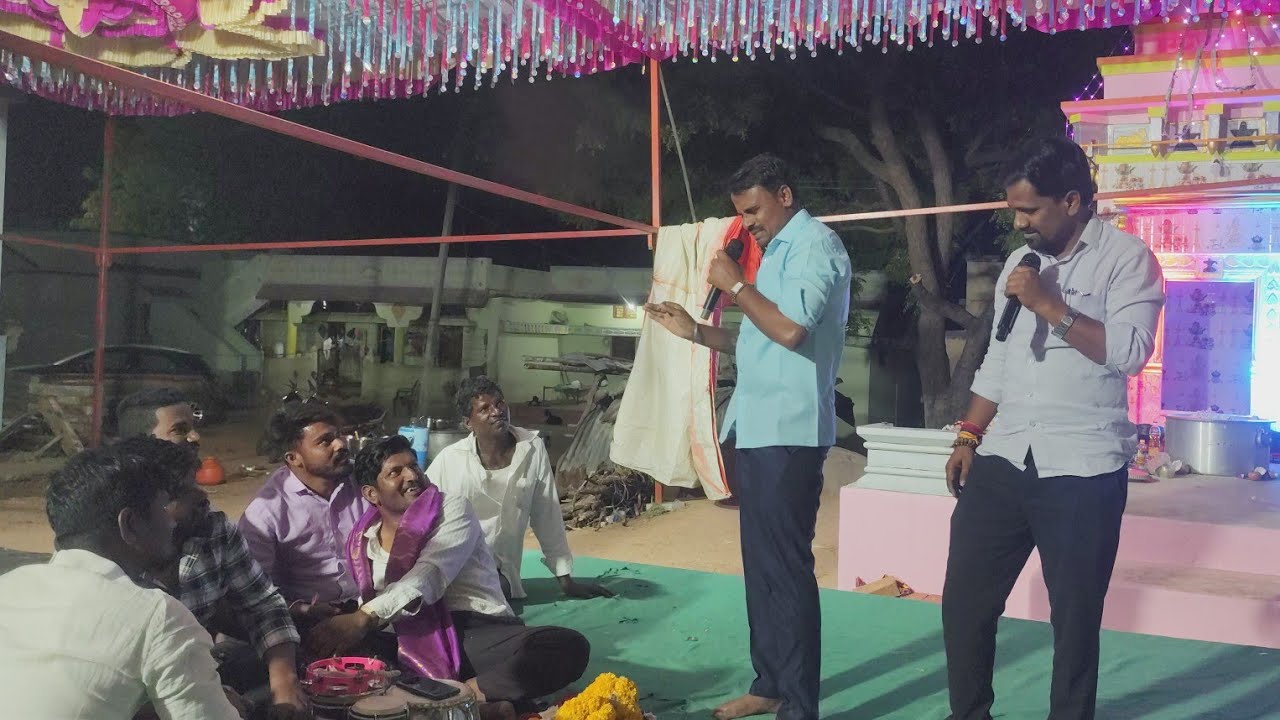 Chotta Maruti 🆚 Akash Chavan Banjara New Bhajan Mukaballa #banjarabhajan #bhajanbanjara #akashchavan