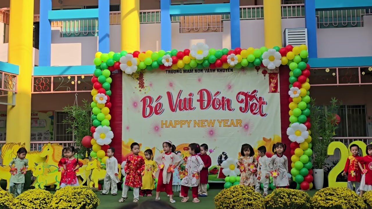 Rin - Bé Mầm Vui Đón Tết/ Trường Mầm mon Vành Khuyên/ Tiết mục Chuyện cũ bỏ qua.