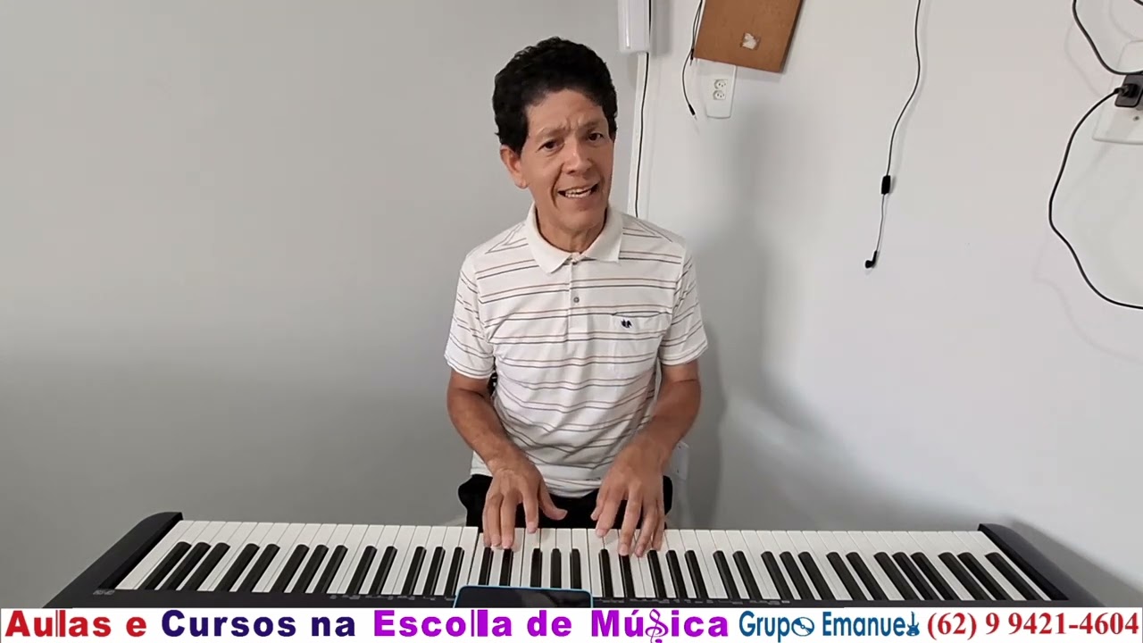SIMÃO O SIRINEU PIANO 02 ALICE