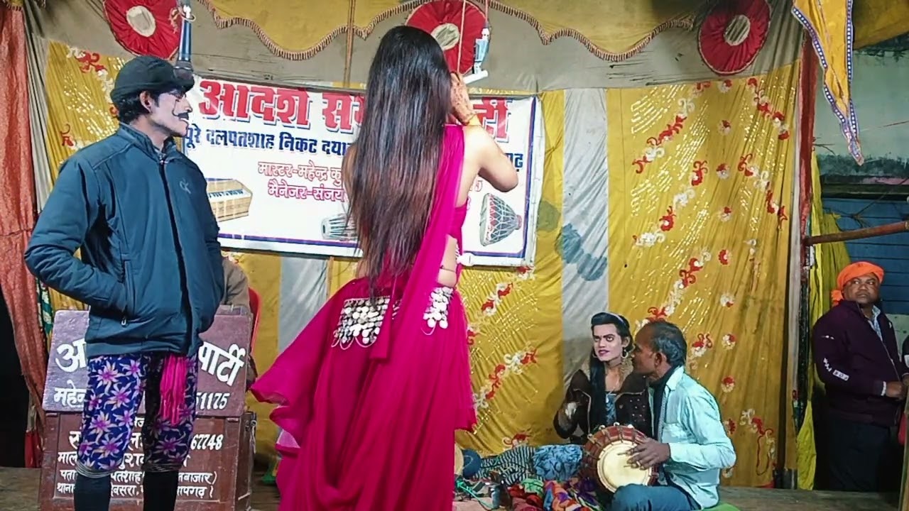 🙏🌹🙏महेंद्र सरोज की नौटंकी👈🌹👉मालकिन खुशबू रानी👈का वायरल वीडियो बेवफाई गीत प्लीज👈🌹👉वीडियो पूरा देखें👈