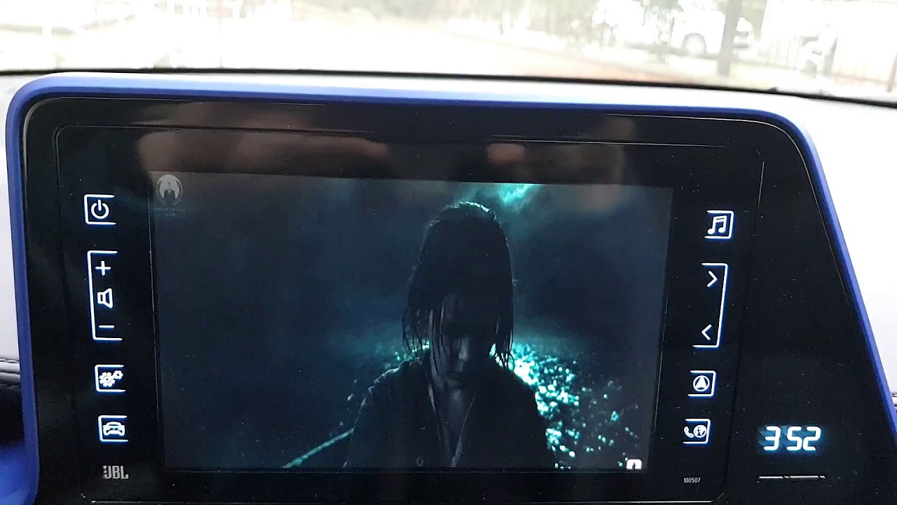 Toyota C-HR - Mirrorlink & Sky