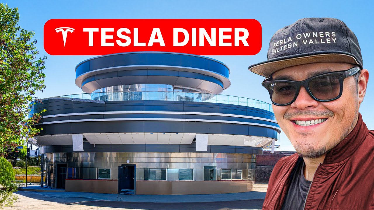 TESLA DINER - FULL Review & Walk THROUGH in Hollywood, CA