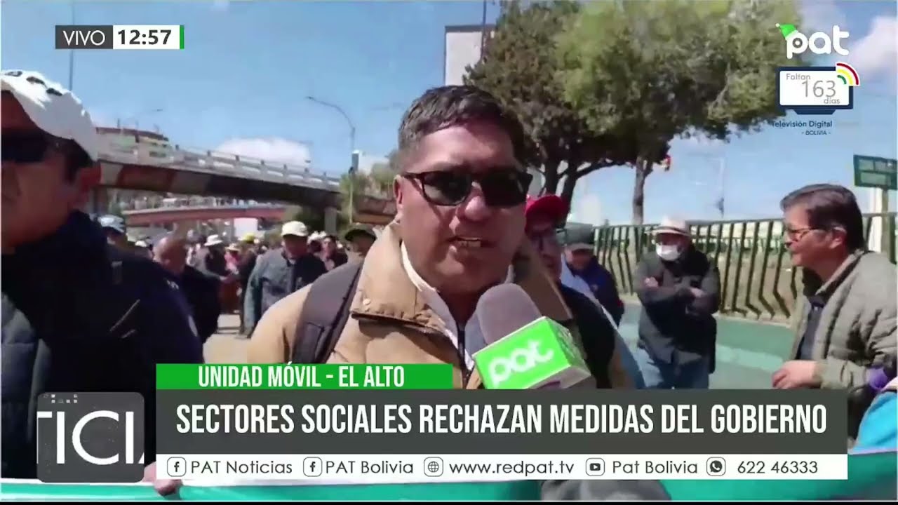 Bloqueo en la autopista por medidas de Rodrigo Paz
