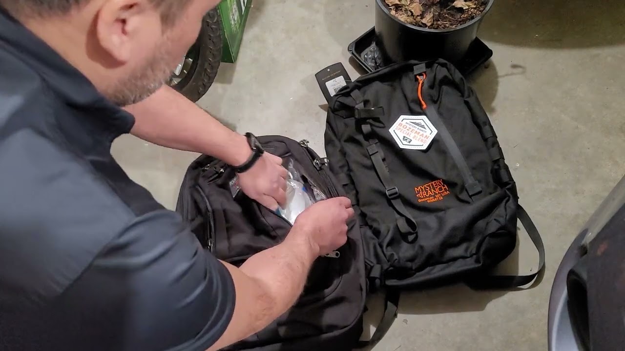 Mystery Ranch Bozeman Special Blend Summit 26 vs. Tom Bihn Synapse 25.  2 USA Made Backpacks.