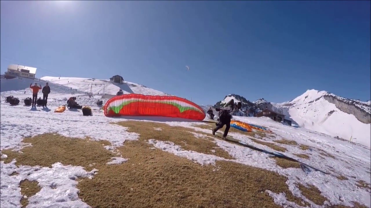 GIN gliders flying at Ebenalp