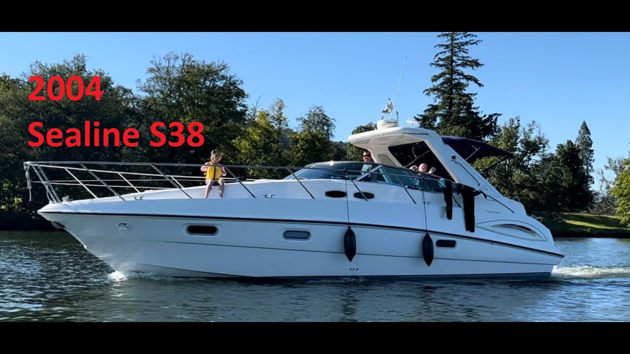 2004 Sealine S38