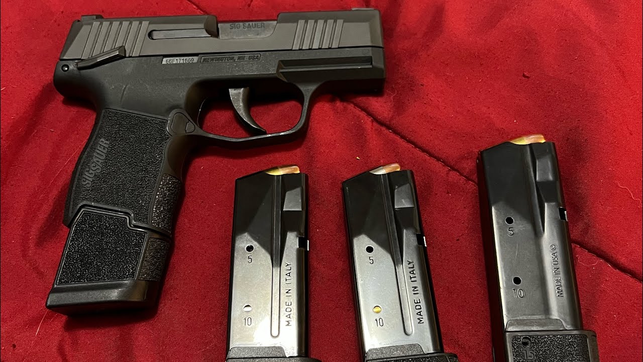 Sig Sauer P365 с магазином Macro на 17 патронов и магазином на 15 патронов