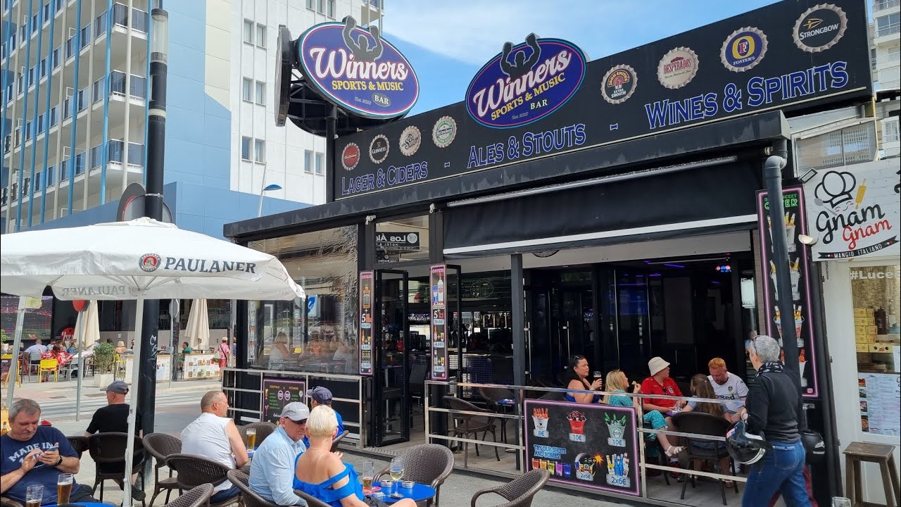 Benidorm Spain Today 30th April 2022 - Looking for Lucy The Benidorm Enthusaist !