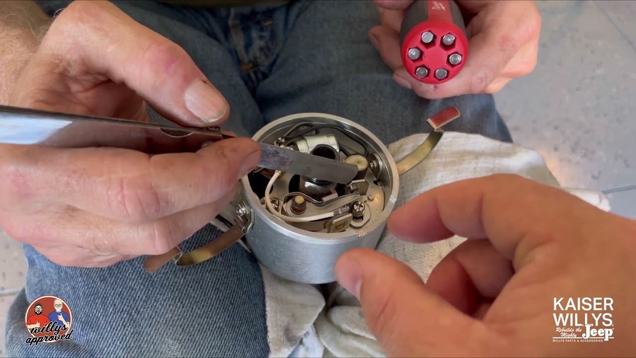 Willys Jeep How To: Setting The Points Gap On Your Distributor