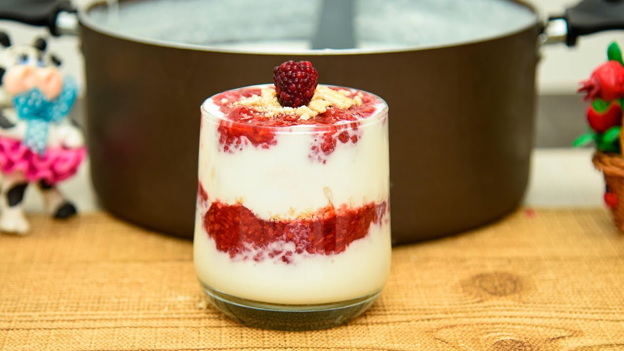 Receta Fácil: Yogurt Griego con Guanábana y Mermelada de Frutos Rojos/ Cómo Hacer Yogurt Griego