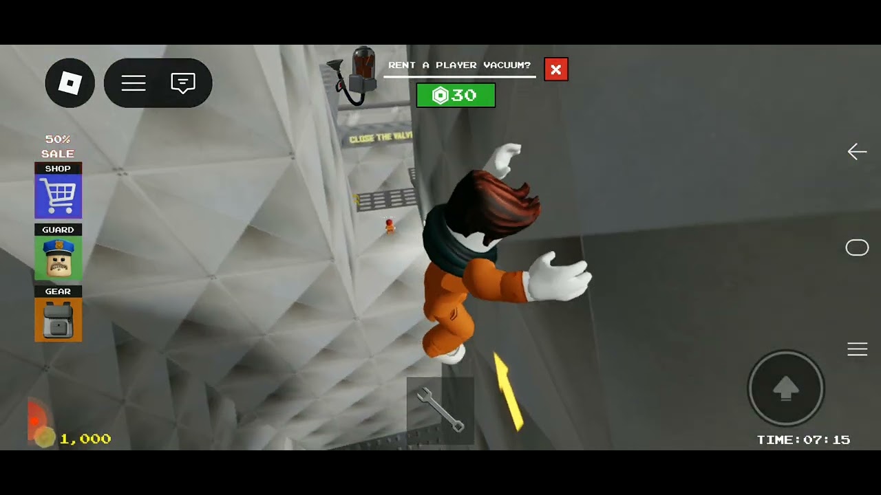 PLAYING PRISON ESCAPE 😧😧