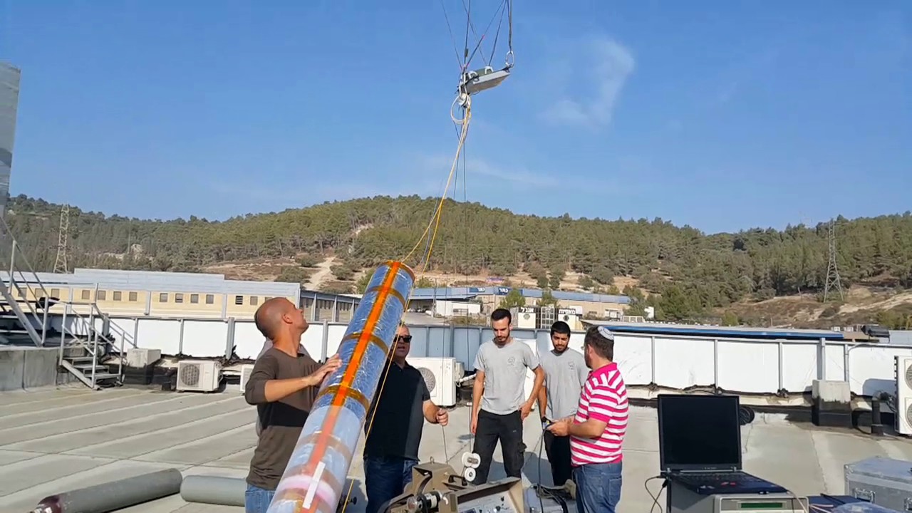 VHF / UHF Military Radio Links Aerostat System