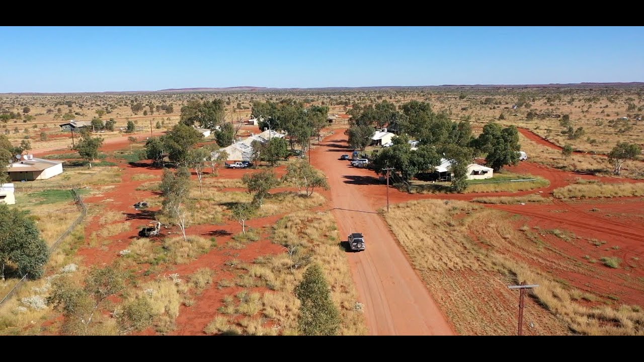 Tali Ngururrpa - A look at Teaching in the Ngaanyatjarra Lands