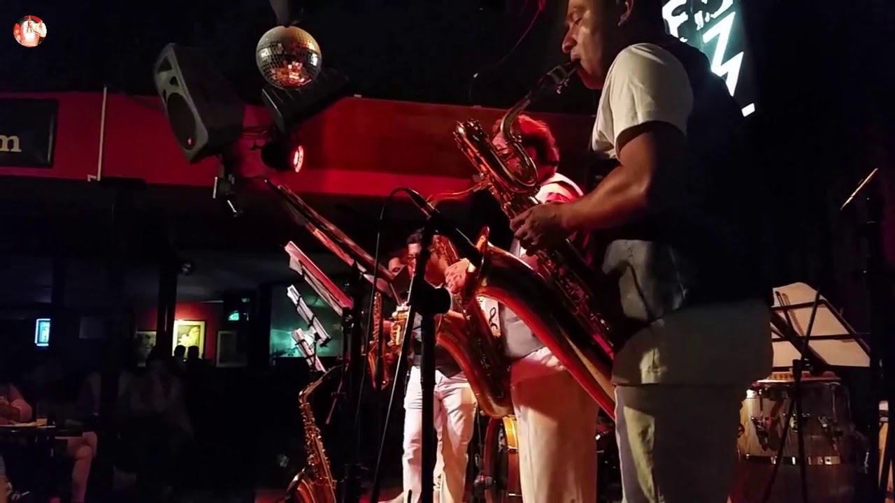 FRITZ MOYA EN CONCIERTO