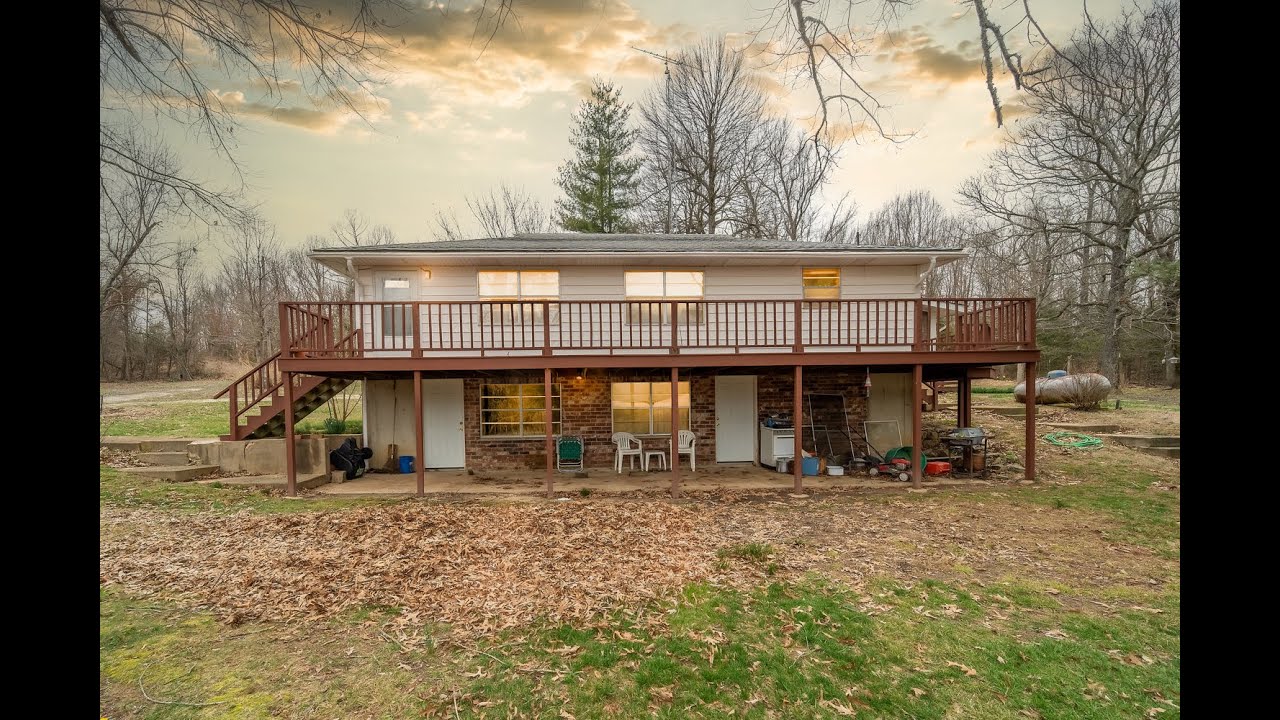 Home with 77 Acres | Salem Arkansas