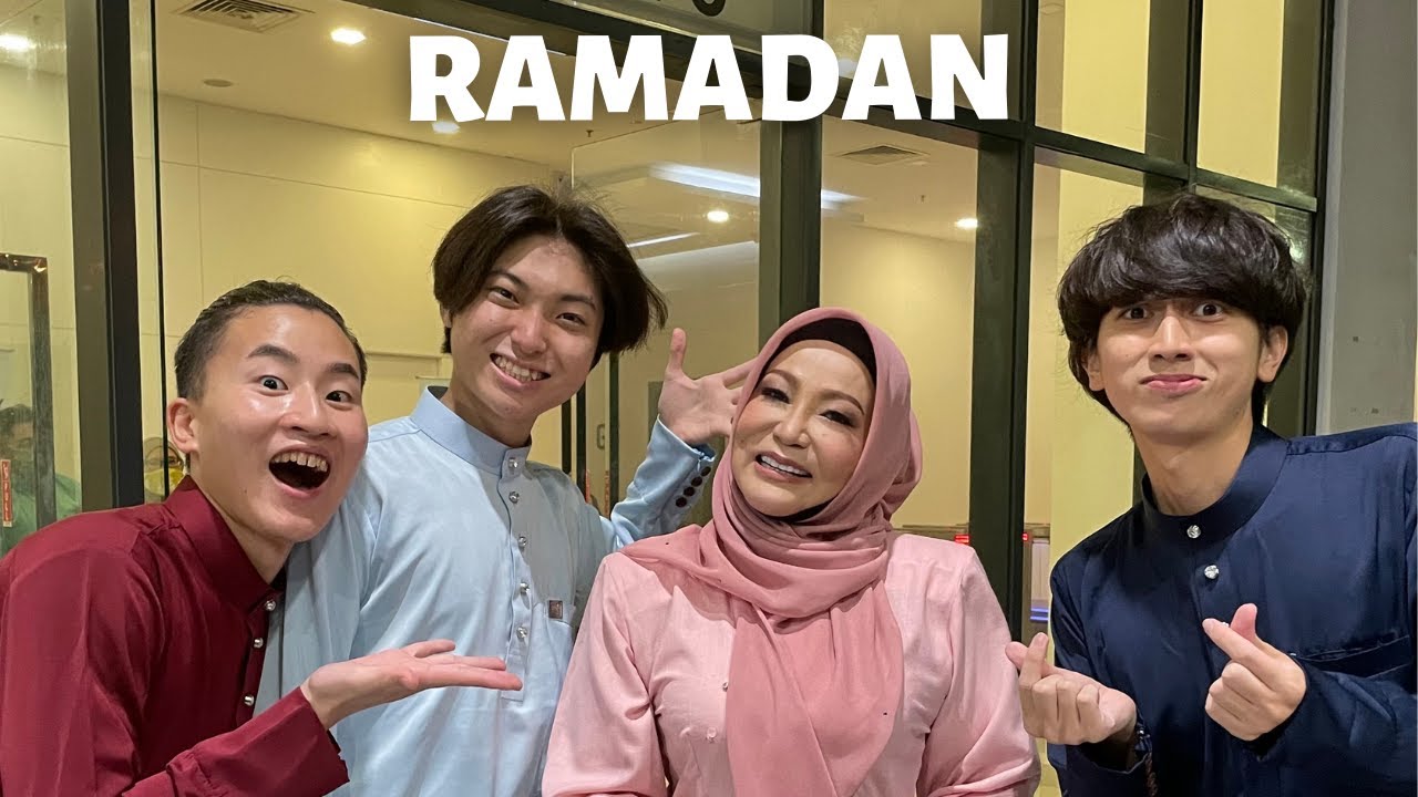 Ramlah Ram presents us Baju Melayu for Hari Raya.