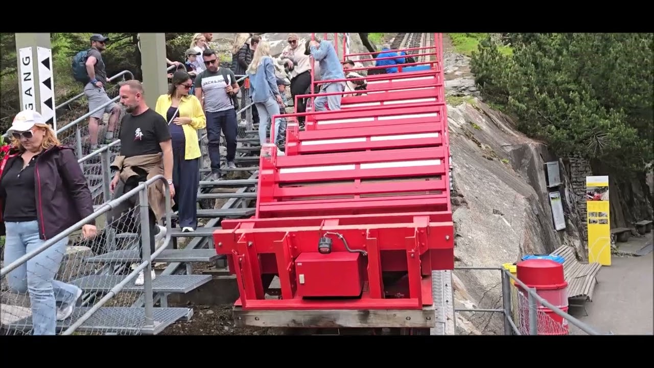 انجلبيرج عربة جلمرز وادي روسنلاو سويسرا    6   2924     Engelberg@ switzerland rosenlaui@ gelmerbahn