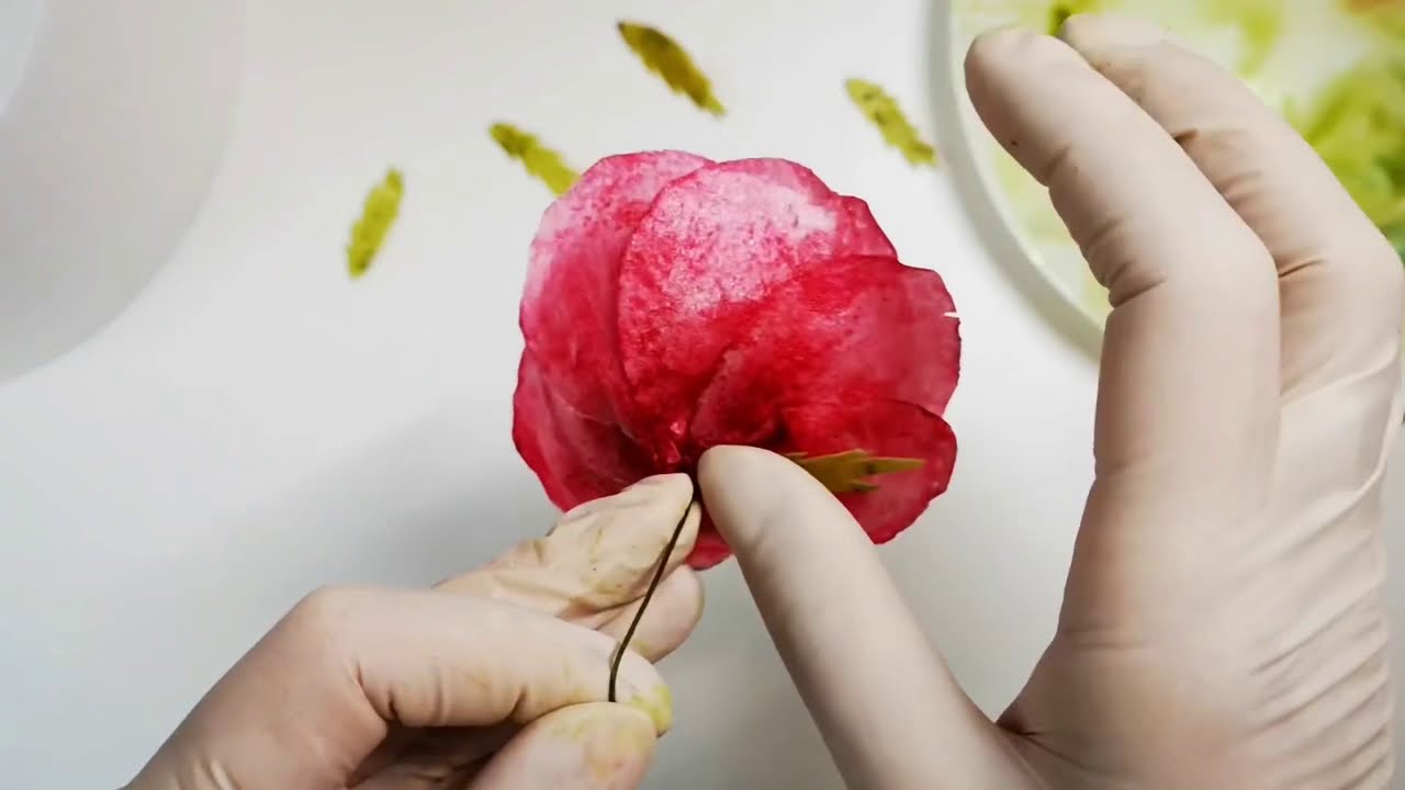 Wafer paper rose