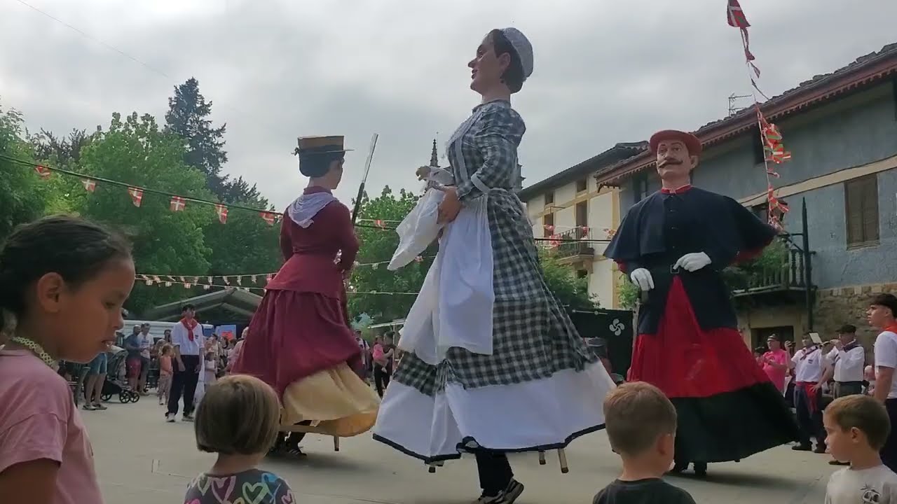 Vals III de Pasaia en Fiestas de San Joan en Segura | 23 de Junio de 2025
